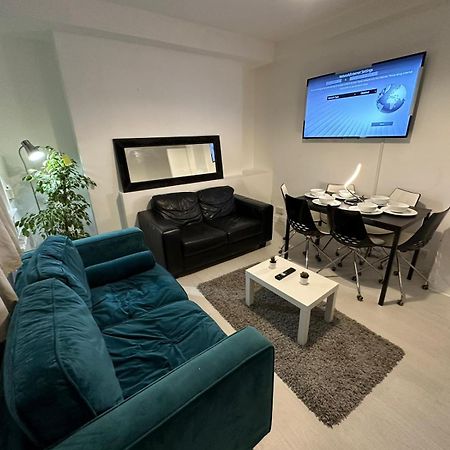 3 Bedroom King Cross Station City Centre London Kültér fotó